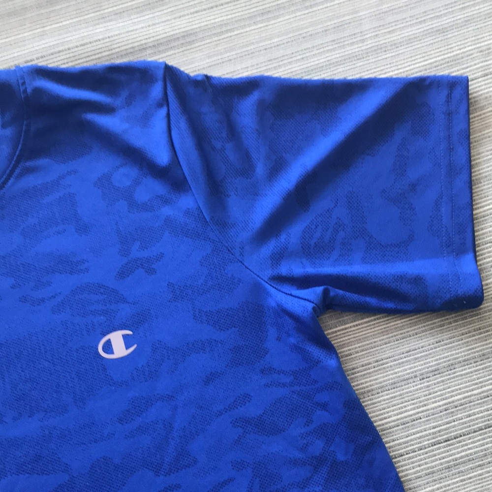 💙Champion Performance XL T-Shirt Youth